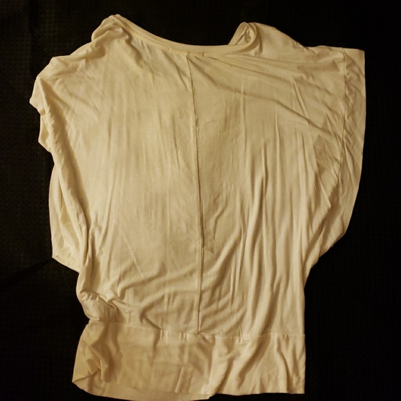 Top - Picture 2 of 2